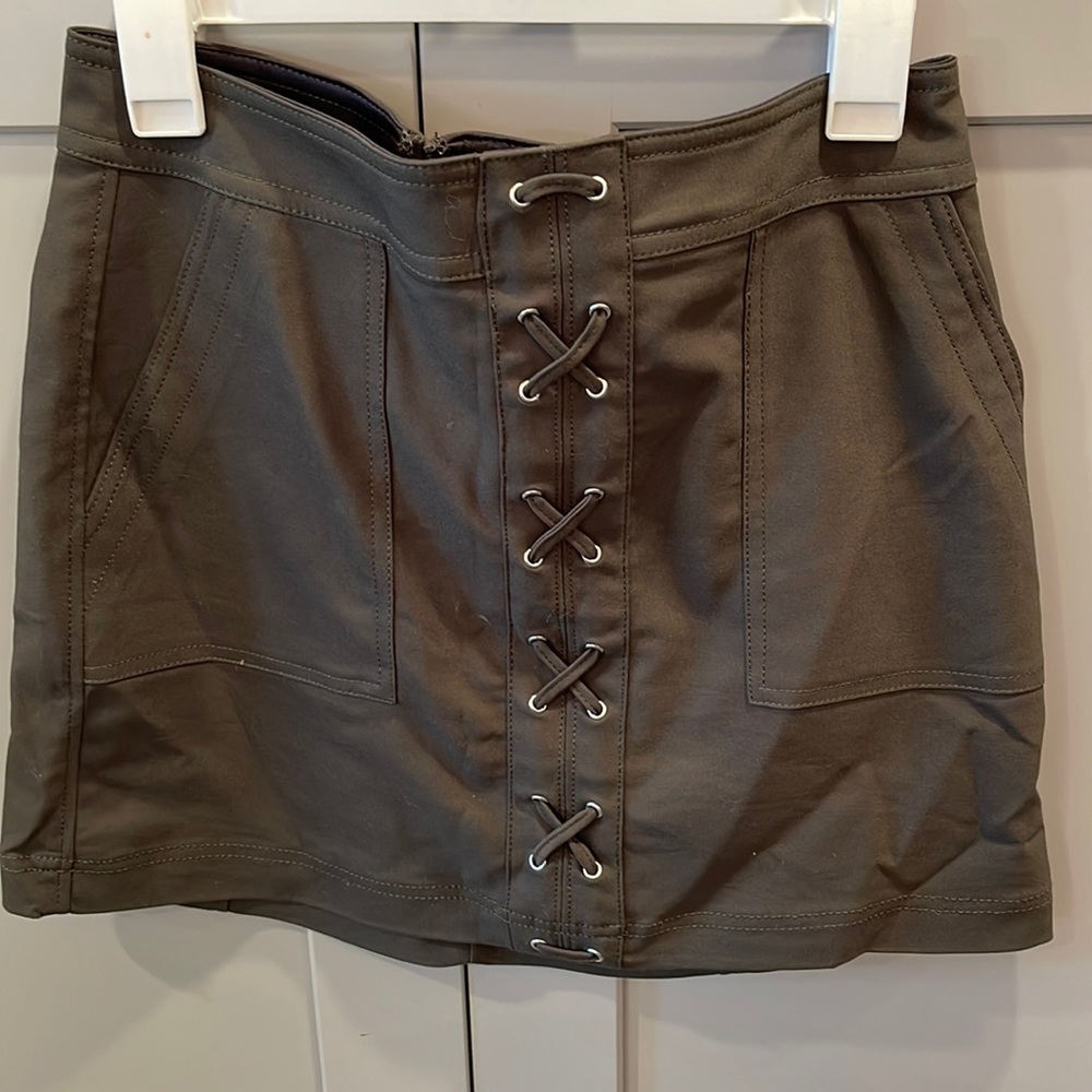 Express green high waisted skirt
